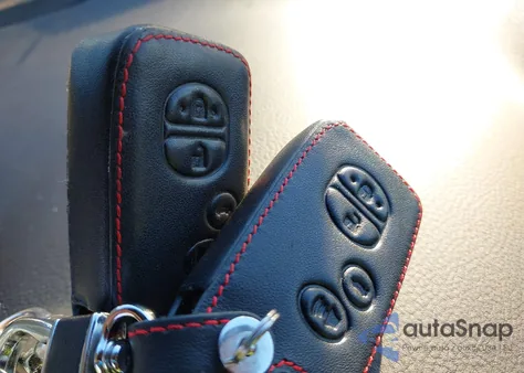 2012 Toyota Highlander Limited V6 z USA, uszkodzony, nr VIN 5TDDK3EH7CS155254